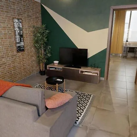 Апартаменты Vibrant One Bedroom At Manoel Island Gzira
