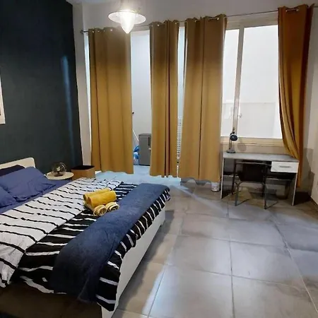 Vibrant One Bedroom At Manoel Island *